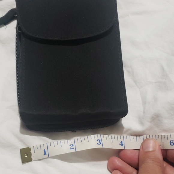 NWOT❤ Simply GO Crossbody organizer - Picture 2 of 7